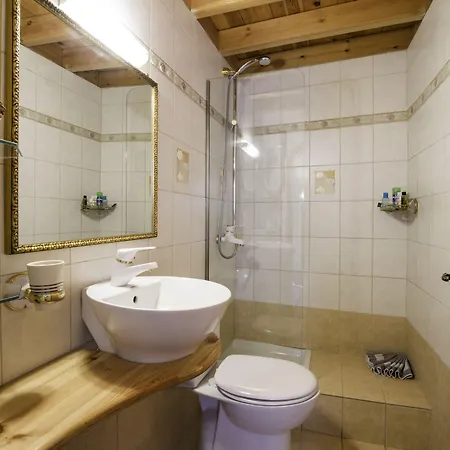 Hotel Camelot Traditional & Classic Rhodes City