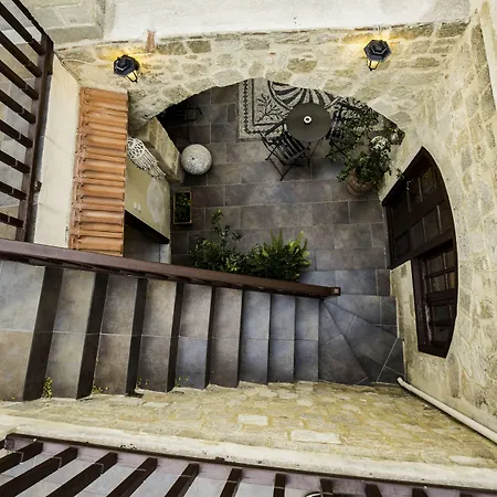 Camelot Traditional & Classic Otel Rhodes City