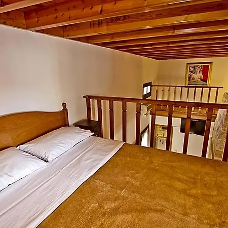 Camelot Traditional & Classic Hotell Rhodes City
