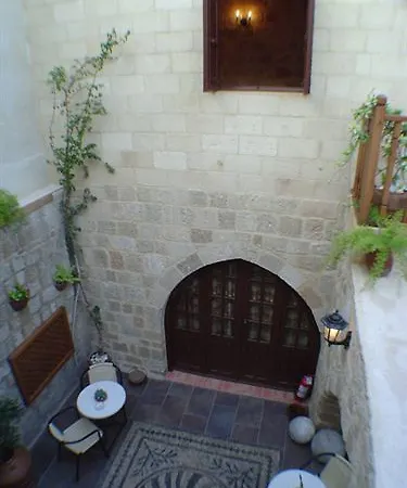 Otel Camelot Traditional & Classic