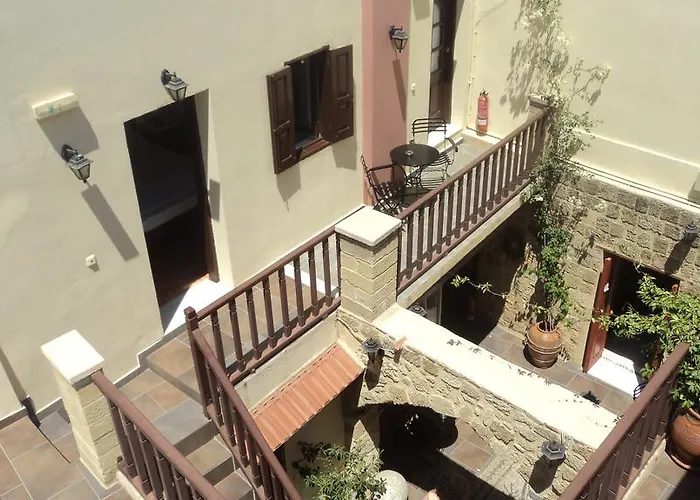 Camelot Traditional & Classic 3*