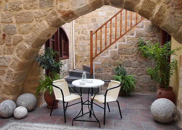 호텔 Camelot Traditional & Classic