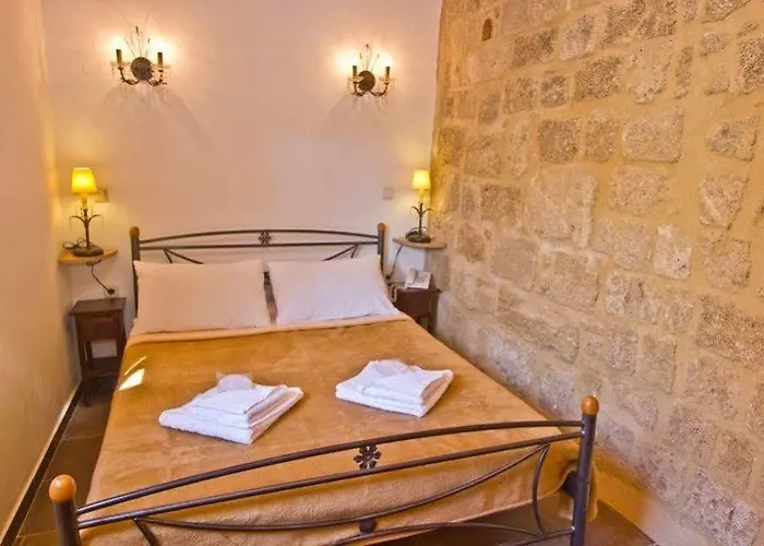 Camelot Traditional & Classic Rhodes City