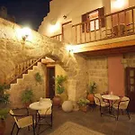 Otel Camelot Traditional & Classic 3*